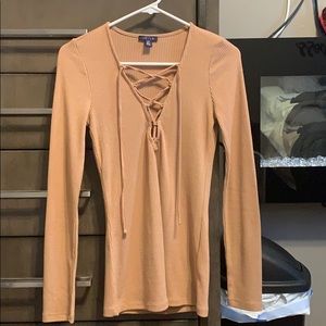 Deep V tied long sleeve